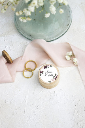 Małe drewniane okrągłe pudełko na obrączki Rustic Burgundy